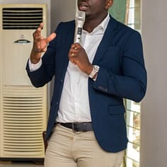 Accueil 33868349 193016078006413 528918140101328896 n